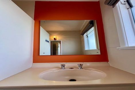 Photo of property in 208 Lumsden Road, Akina, Hastings, 4122