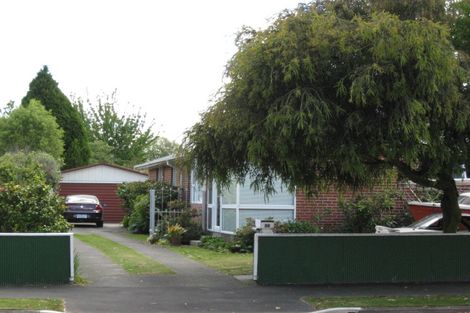 Photo of property in 26 Kendal Avenue, Burnside, Christchurch, 8053