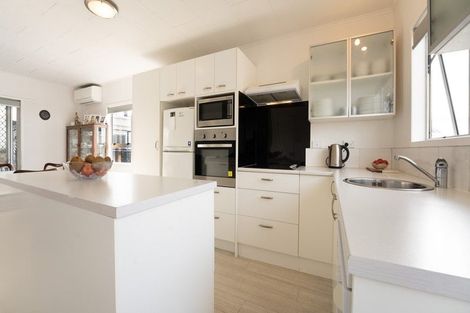 Photo of property in 47b Rawhiti Road, Manly, Whangaparaoa, 0930