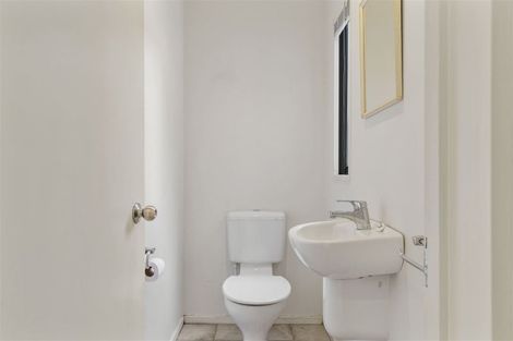 Photo of property in 2/110 Nayland Street, Sumner, Christchurch, 8081