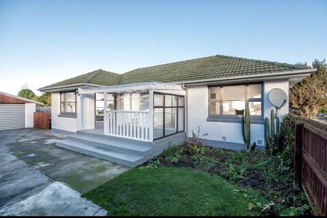 Photo of property in 20 Fenchurch Street, Northcote, Christchurch, 8052
