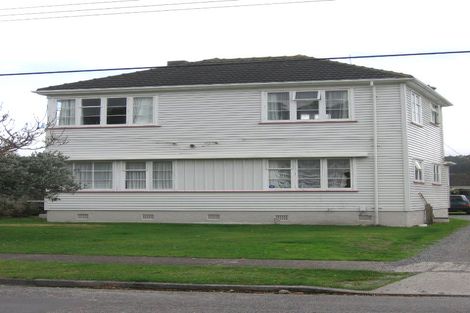 Photo of property in 22 Compton Crescent, Taita, Lower Hutt, 5011