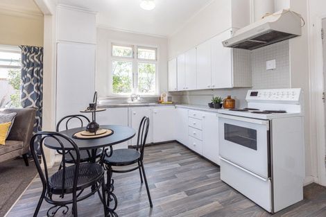 Photo of property in 230 Heads Road, Gonville, Whanganui, 4501