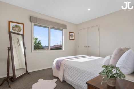 Photo of property in 14 Kakapo Place, Pyes Pa, Tauranga, 3112