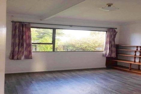 Photo of property in 36 Longburn Road, Henderson, Auckland, 0610