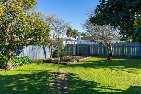 Photo of property in 15a Kawiu Road, Levin, 5510