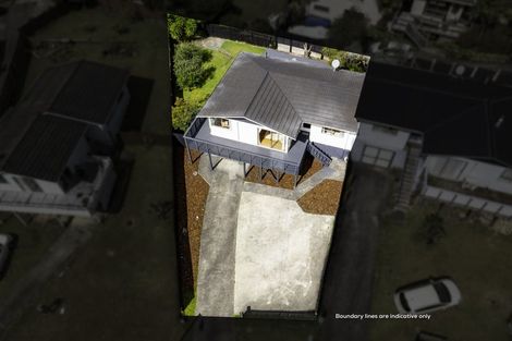 Photo of property in 2/1 Cantina Avenue, Bayview, Auckland, 0629