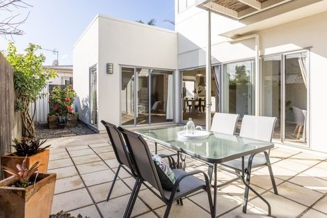 Photo of property in 174c Waghorne Street, Ahuriri, Napier, 4110