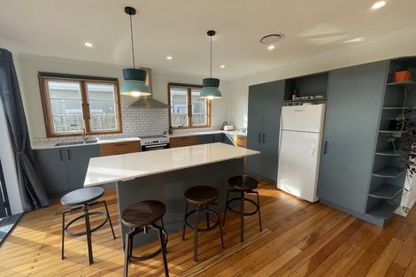 Photo of property in 238 Saint Aubyn Street, New Plymouth, 4310