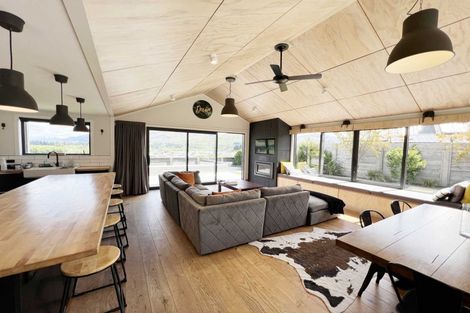 Photo of property in 28 Myles Way, Lower Shotover, Queenstown, 9304