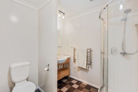 Photo of property in 305 Mangorei Road, Merrilands, New Plymouth, 4312