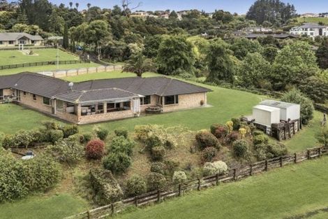 Photo of property in 167 Polo Prince Drive, Alfriston, Auckland, 2105