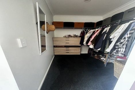 Photo of property in 1 Waireka Street, Pegasus, 7612