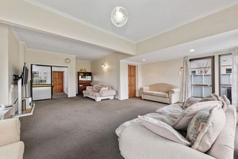 Photo of property in 113 Peverel Street, Riccarton, Christchurch, 8041