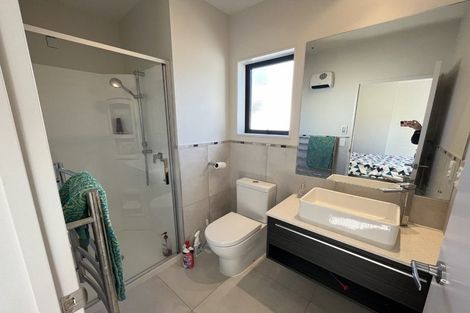 Photo of property in 31 Edgewater Drive, Karaka, Papakura, 2113