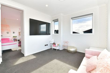 Photo of property in 27 Cilliers Drive, Silverdale, 0932