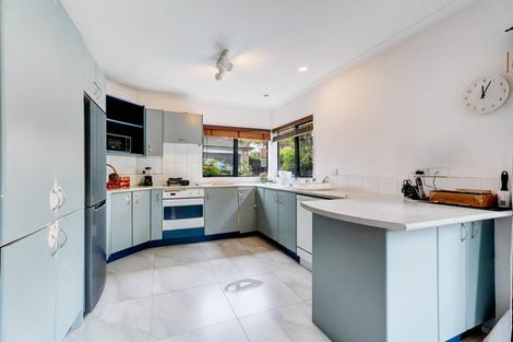 Photo of property in 45a Redoubt Road, Goodwood Heights, Auckland, 2105