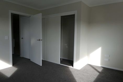 Photo of property in 2/125b Metcalfe Road, Ranui, Auckland, 0612