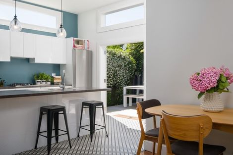 Photo of property in 103 Hall Street, Whataupoko, Gisborne, 4010