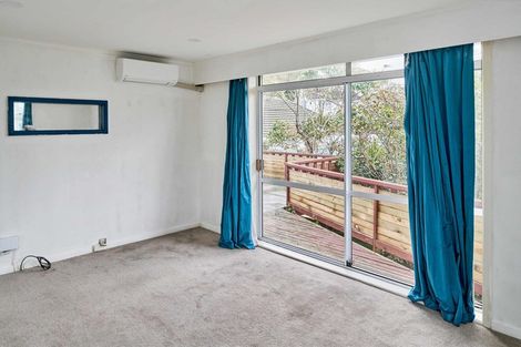 Photo of property in 23 Maher Place, Ranui, Porirua, 5024