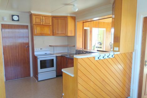 Photo of property in 9 Riversdale Drive, Merrilands, New Plymouth, 4312