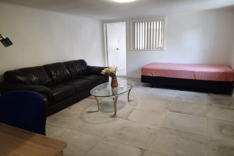 Photo of property in 93a Litten Road, Cockle Bay, Auckland, 2014