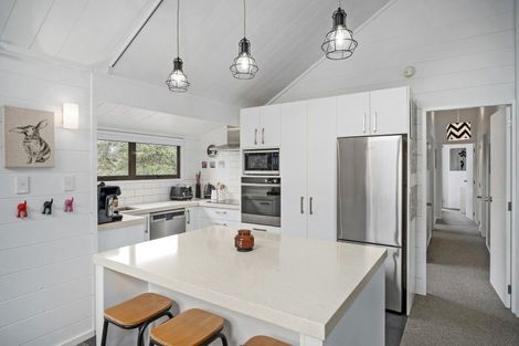 Photo of property in 17 Lowe Park Lane, Pauanui, Hikuai, 3579