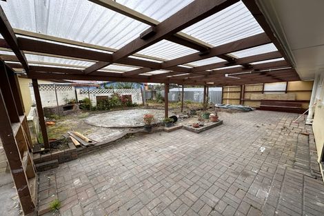 Photo of property in 98 Fisher Crescent, Otara, Auckland, 2023