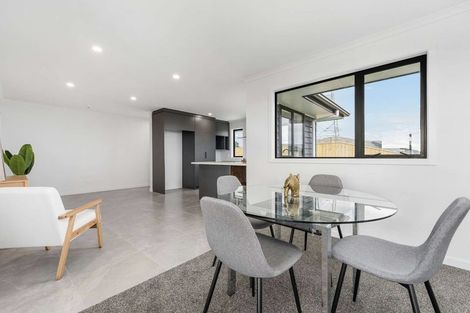 Photo of property in 59 Atlantic Drive, Fitzherbert, Palmerston North, 4410