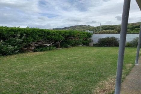 Photo of property in 2 Cluny Road, Plimmerton, Porirua, 5026