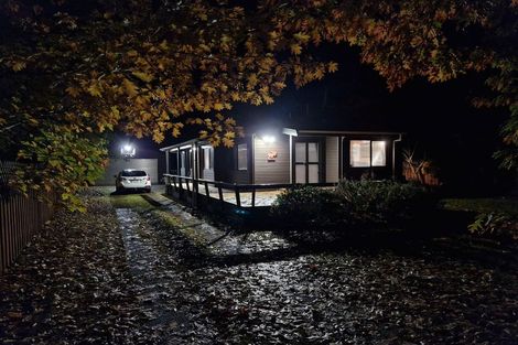 Photo of property in 43 Taupahi Road, Turangi, 3334