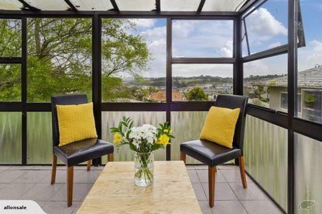 Photo of property in 800 East Coast Road, Oteha, Auckland, 0630