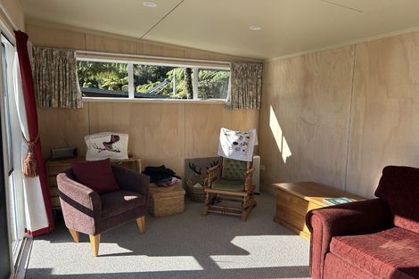 Photo of property in 1742 Queen Charlotte Drive, Linkwater, Picton, 7281