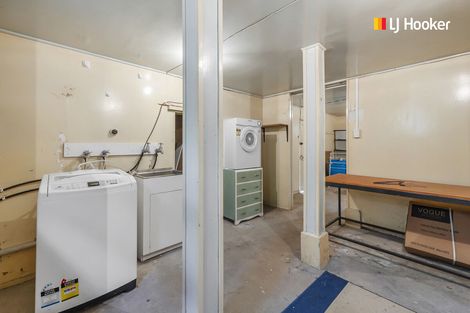 Photo of property in 35 Oxley Crescent, Broad Bay, Dunedin, 9014