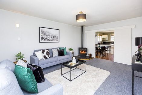 Photo of property in 4 Kukupa Grove, Heretaunga, Upper Hutt, 5018