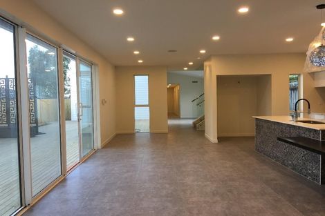 Photo of property in 36a Onepoto Road, Hauraki, Auckland, 0622