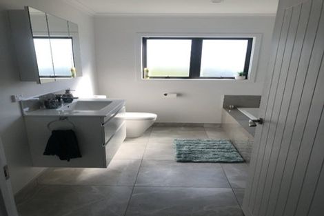 Photo of property in 2966 State Highway 2, Waipukurau, 4281