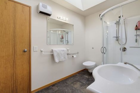 Photo of property in 23 Coster Street, Enner Glynn, Nelson, 7011