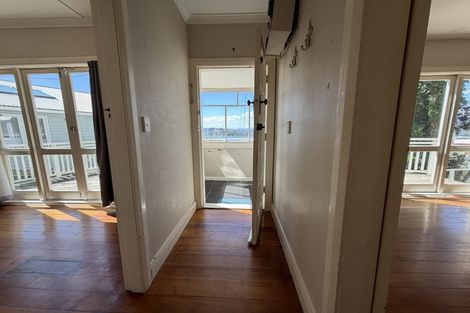 Photo of property in 24 Imperial Terrace, Melrose, Wellington, 6022