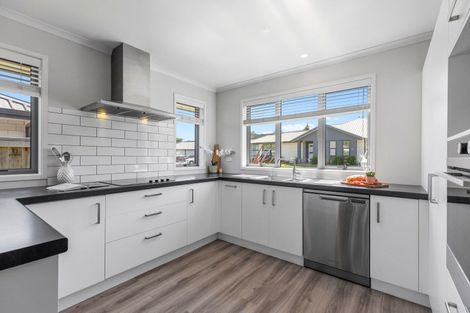 Photo of property in 12 Kamokore Glade, Pyes Pa, Tauranga, 3112