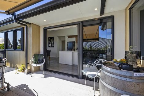 Photo of property in 2/31 Links Drive, Waiwhakaiho, New Plymouth, 4312