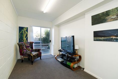 Photo of property in 64 Kahukura Avenue, Waitarere Beach, Levin, 5510