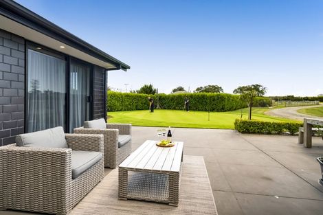 Photo of property in 8 Tikorangi Road East, Tikorangi, 4383