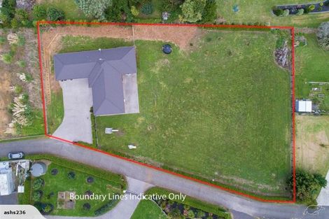 Photo of property in 4 Armstrong Way, Waiuku, 2123