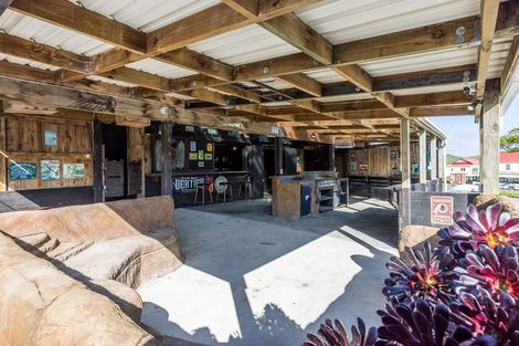 Photo of property in 27 Church Hill Road, Port Albert, Wellsford, 0973