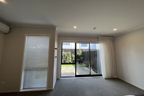 Photo of property in 37 Walter Merton Road, Hobsonville, Auckland, 0616