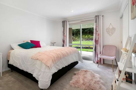 Photo of property in 2g Country Club Lane, Waiuku, 2123