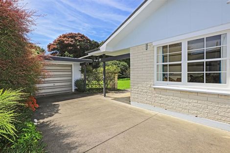 Photo of property in 3 Shortland Place, Havelock North, 4130