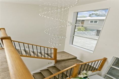 Photo of property in 519 East Coast Road, Murrays Bay, Auckland, 0630