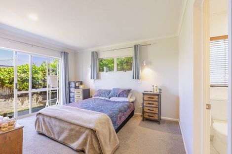 Photo of property in 4a Nikau Street, Taradale, Napier, 4112